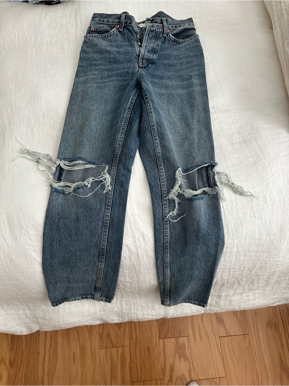 Topshop Jeans Straight Leg Distressed Blue Waist 28